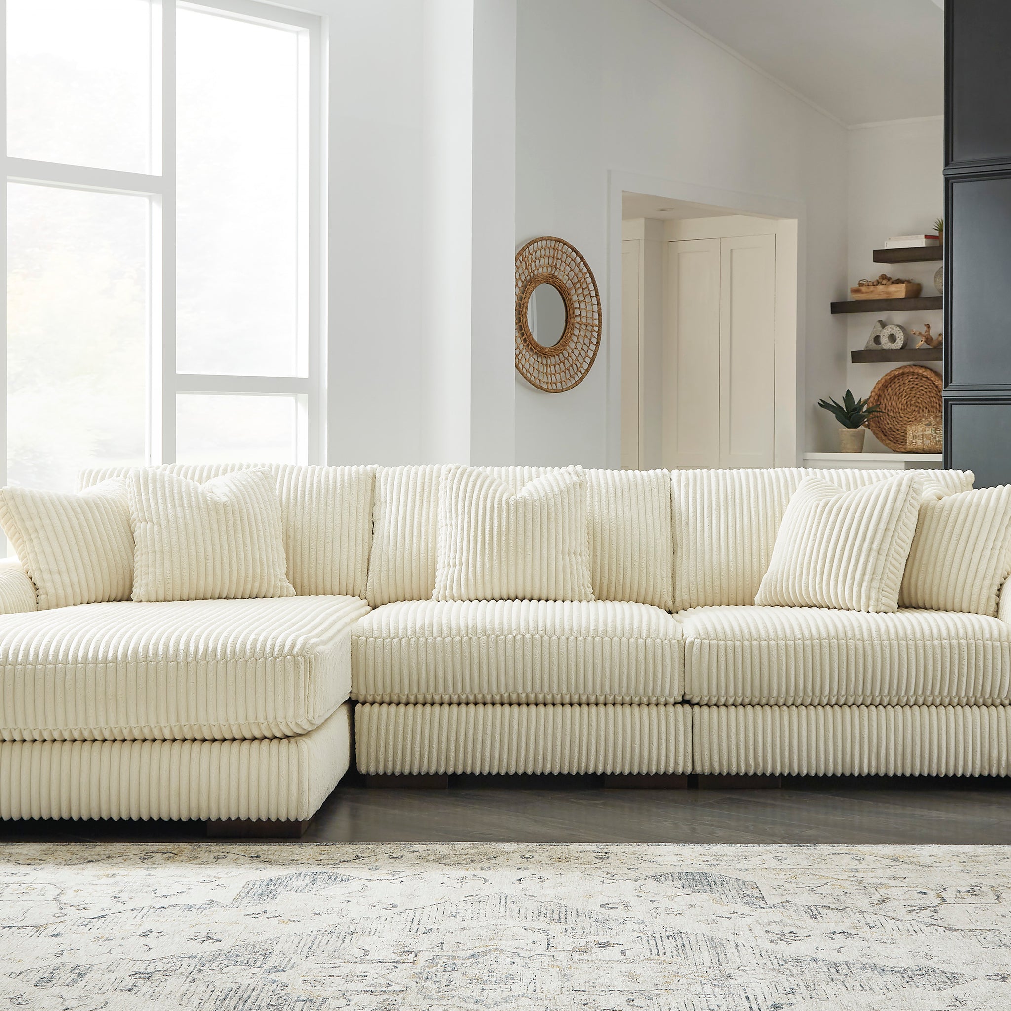 Ashley 21104 3pcs Sectional