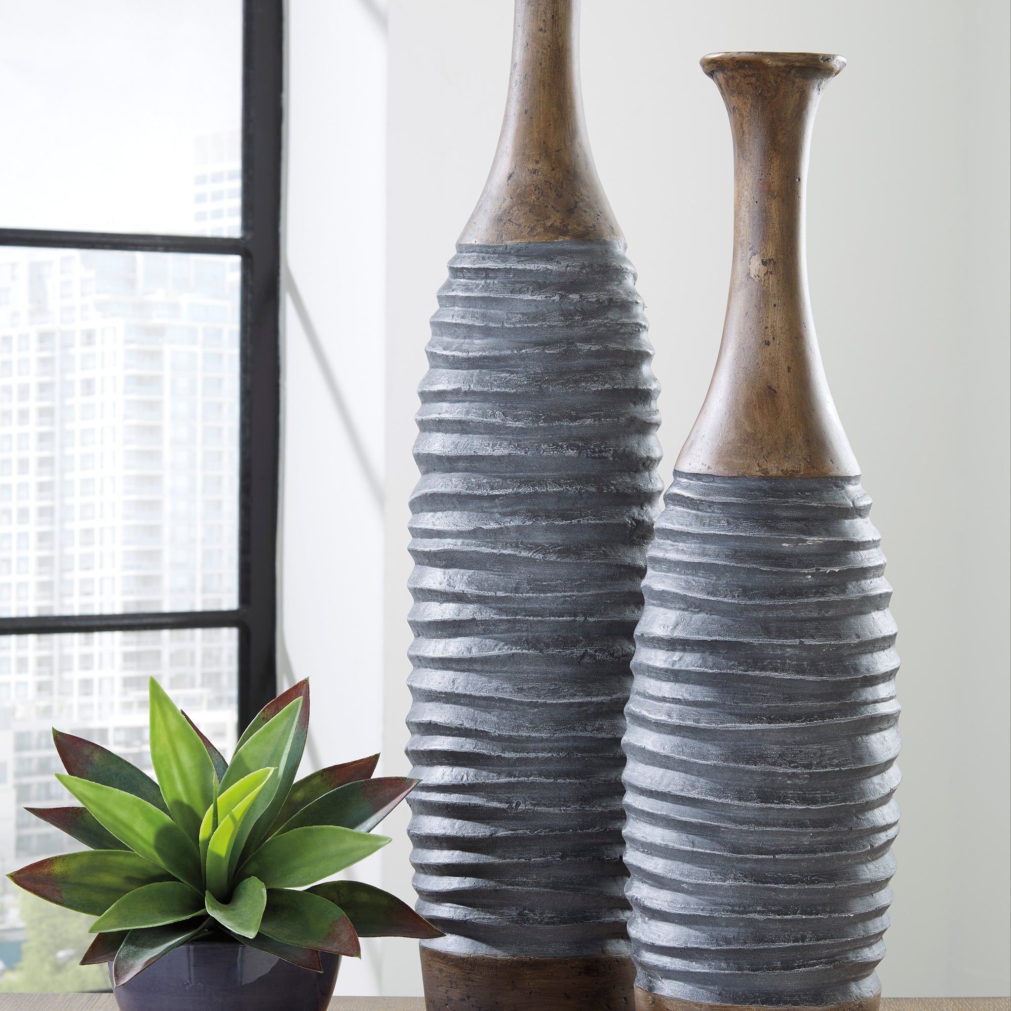 Ashley A2000388 Blayze Vase Set