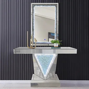 A-M05 Julia Mirror